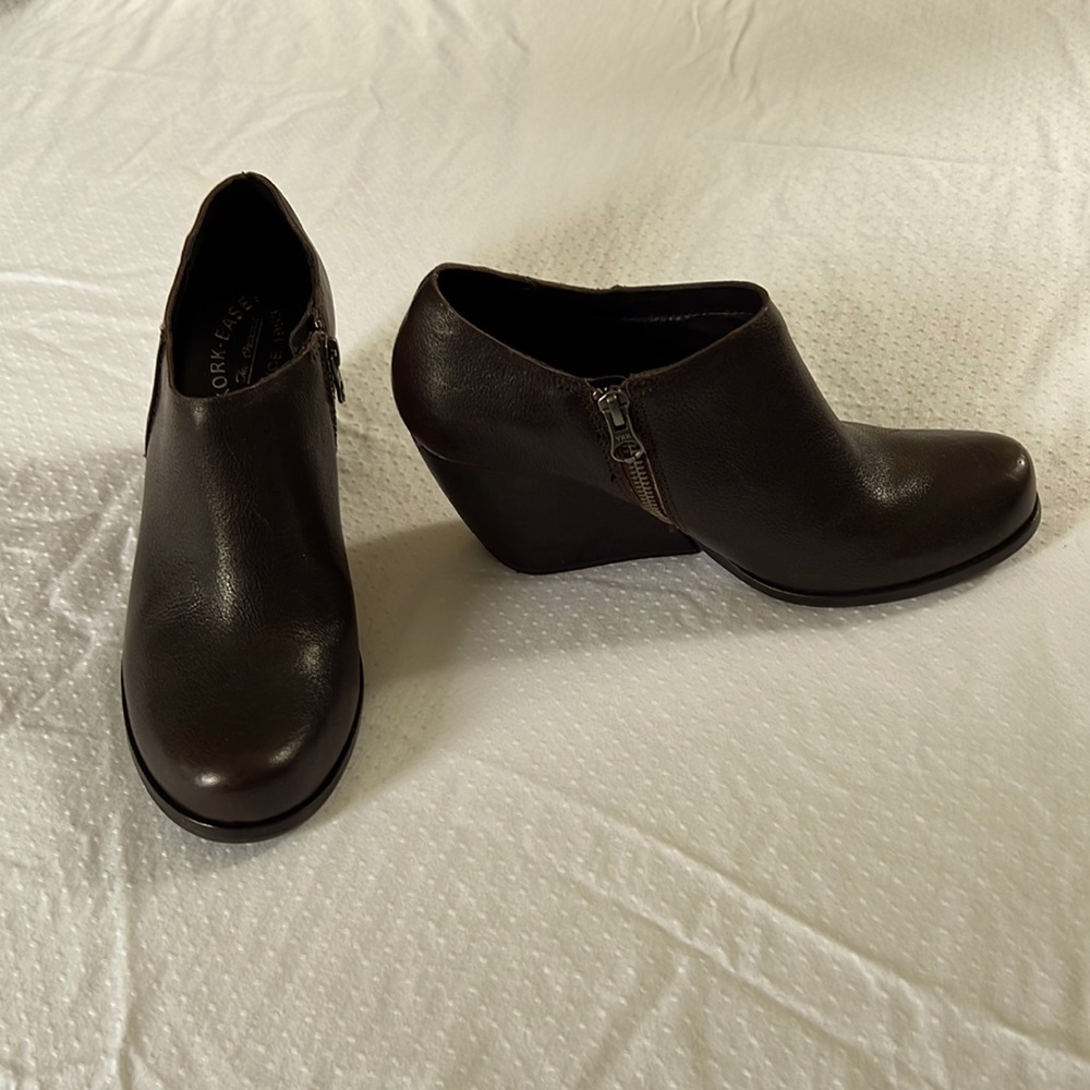 Kork-Ease woman’s booties